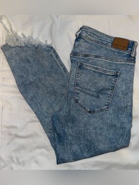 American Eagle Outfitters Hi-Rise Jegging Crop